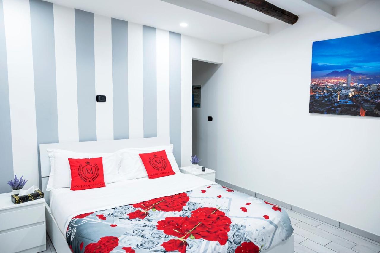 Montesantogroup Holiday House Napoli Exterior foto